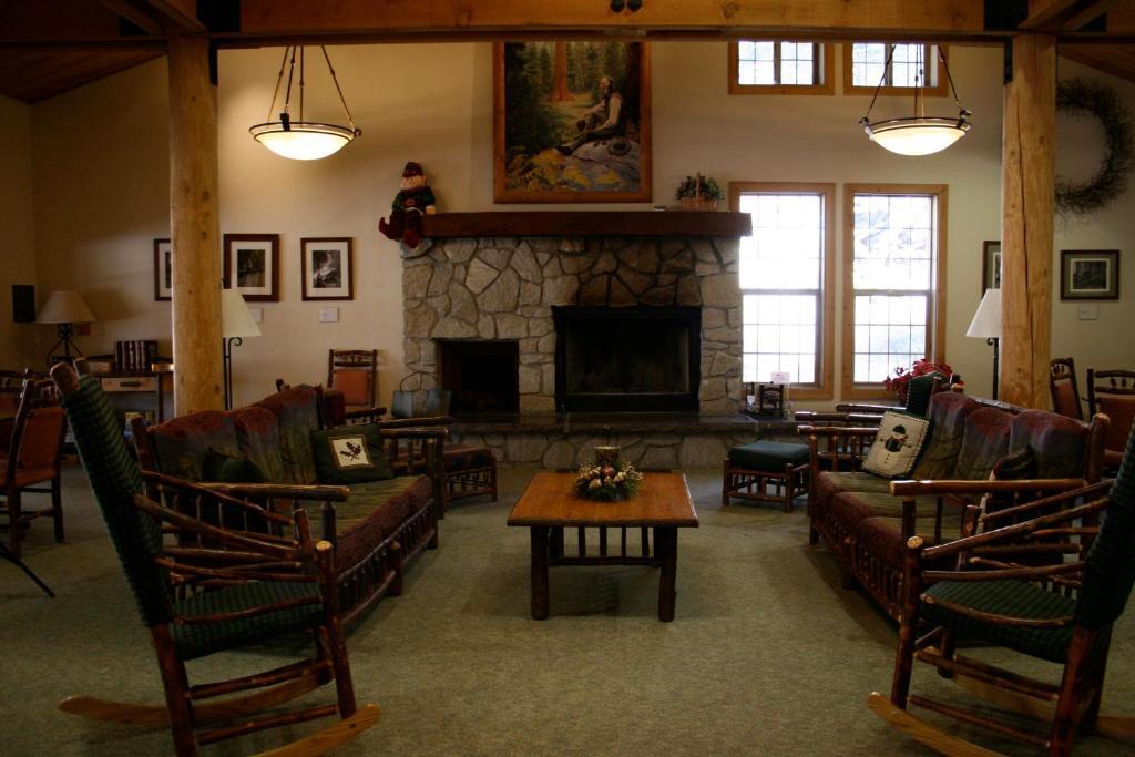 John Muir Lodge Hume Экстерьер фото